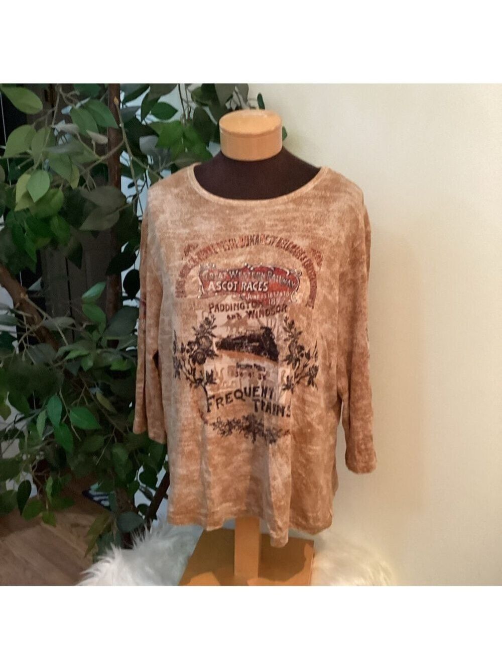 Gloria Vanderbilt Tan Knit Top